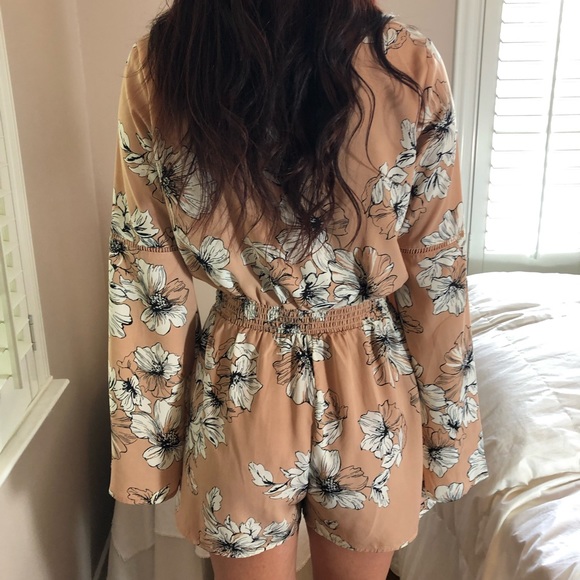 Solddd Outtt - Picture 4 of 4